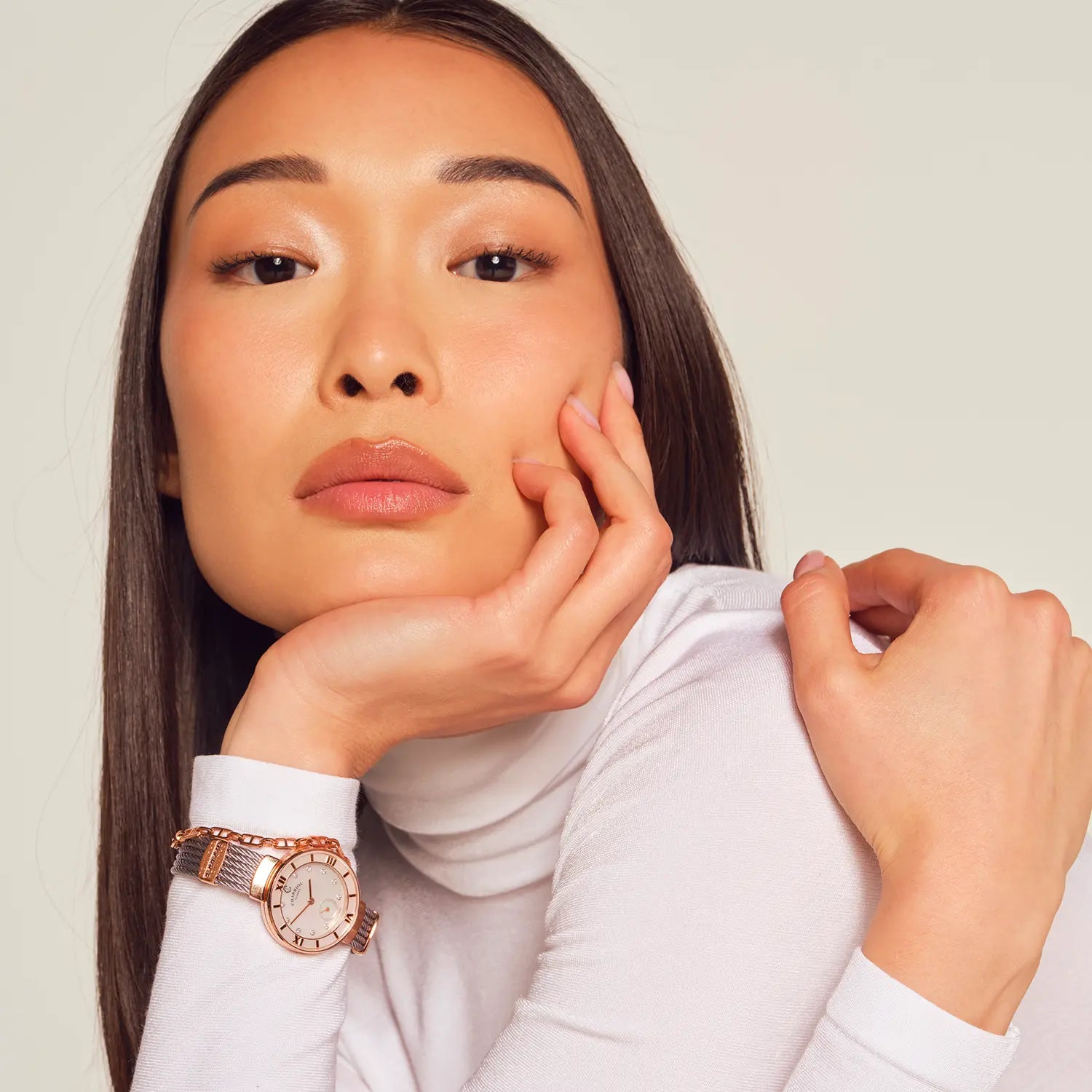 ST TROPEZ, 30MM, CUARZO CALIBRE, PERLA MADRE CON 10 DIAMANTES DIAL, BISEL DE PERLA MADRE, PULSERA DE CABLE DE ACERO - Charriol Geneve - Watch